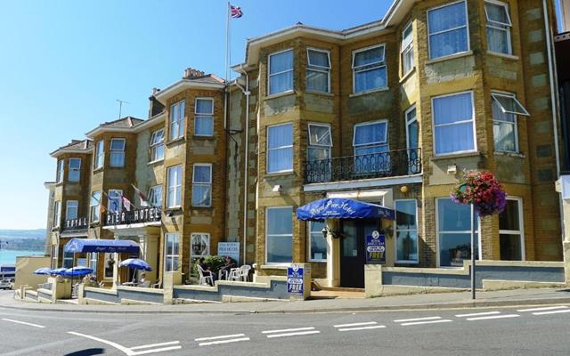 Royal Pier hotel